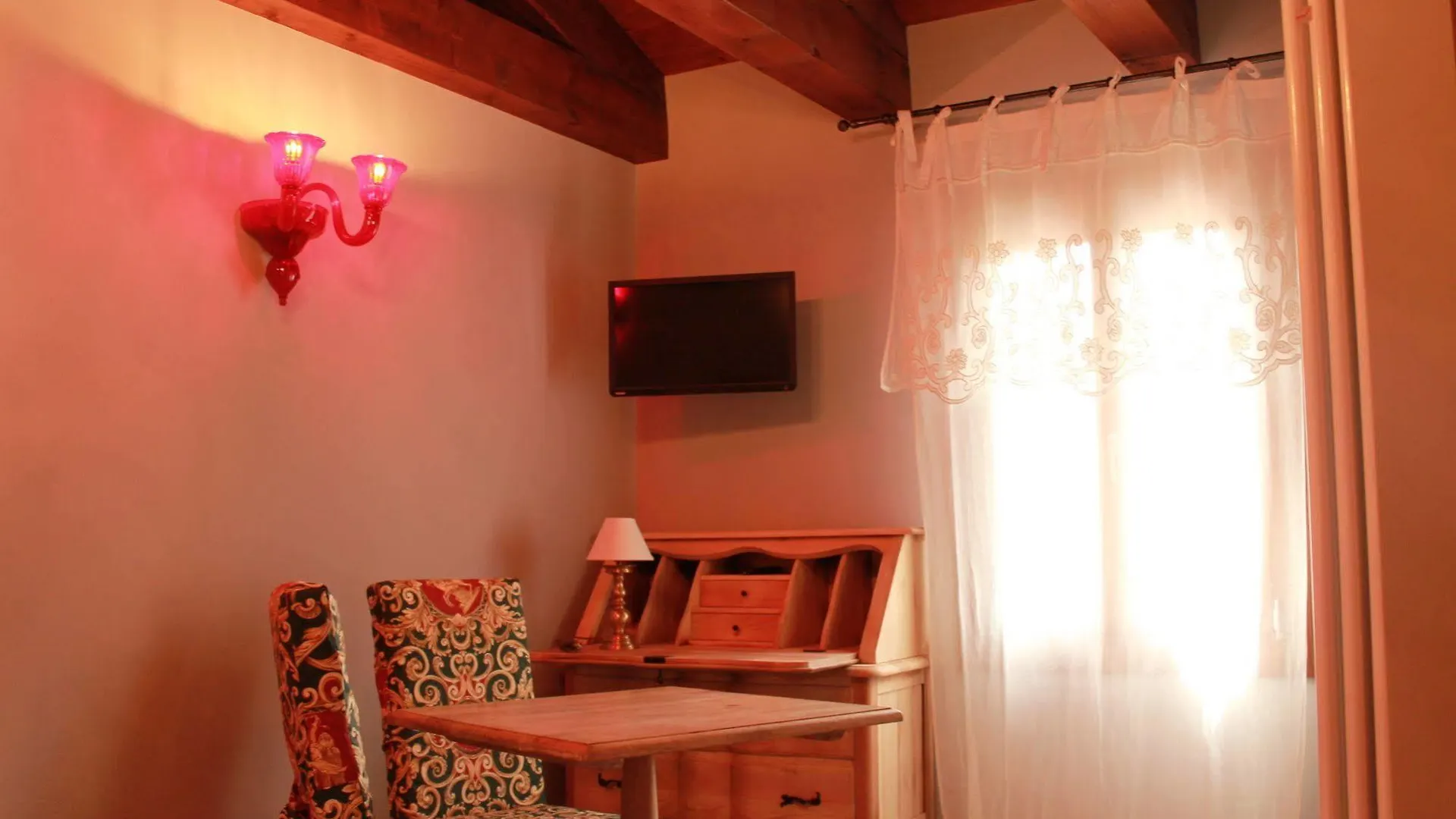 Rosso Charm B&B Veneza